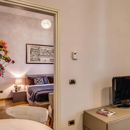 Apartment Palazzo Marescalchi Belli, Vicino Piazza Di Spagna *