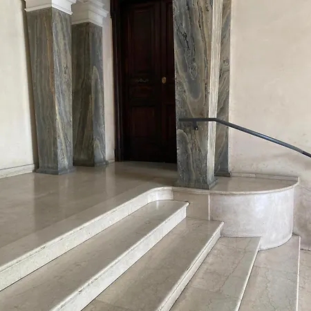 Palazzo Marescalchi Belli, Vicino Piazza Di Spagna Apartment Rome