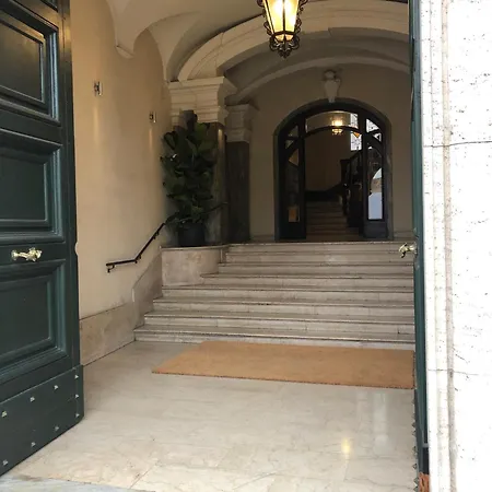 Palazzo Marescalchi Belli, Vicino Piazza Di Spagna Apartment *